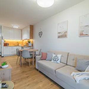 Apartment Horyzont - Kapitanski Mostek- Blisko Portu- Sniadania, Kolberg